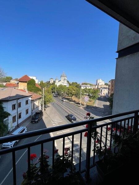 Bulevardul Regina Maria, Mitropolie, apartament 3 camere